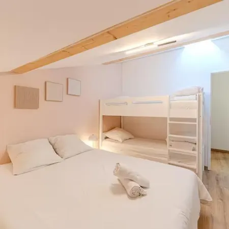 Rooftop D'exception, Vue Rhone, 12 Personnes, كالوير - إيه - كوير
