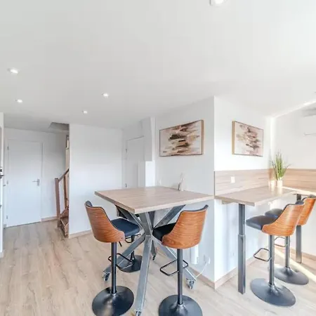 Rooftop D'exception, Vue Rhone, 12 Personnes,